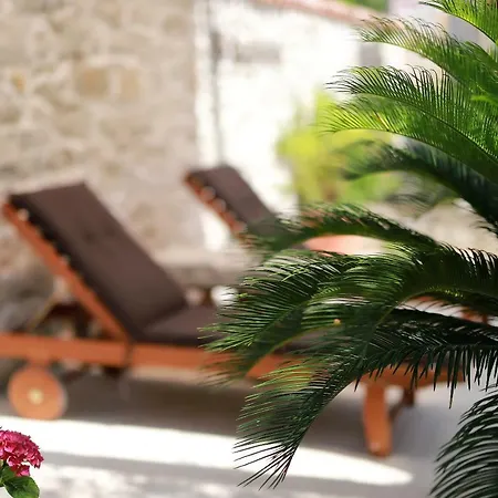 Casa Garibaldi بروتونيغلا