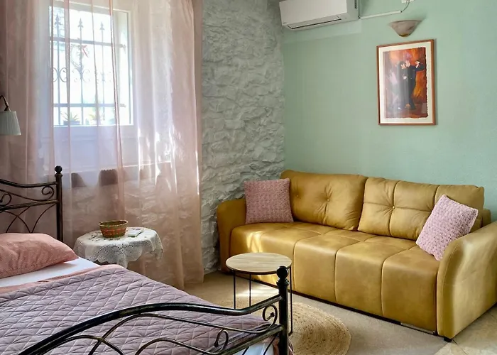 Casa Garibaldi 3* 브르토니글라